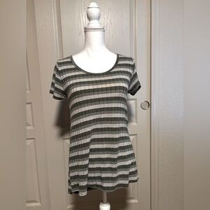 LuLaRoe Striped Gray and White Women's Top Size XXS